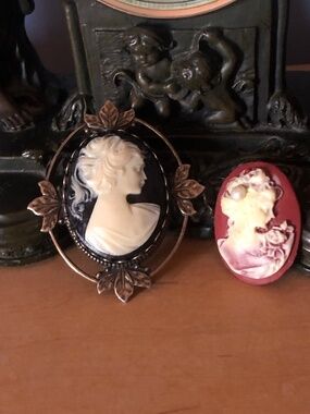 Vintage Crafting Cameos